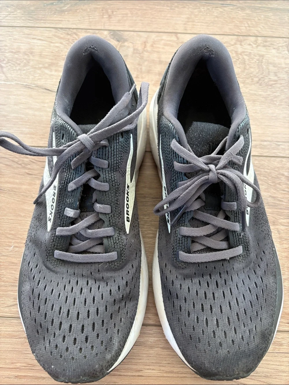 Brooks Men’s Ghost 16 Black Running Shoes